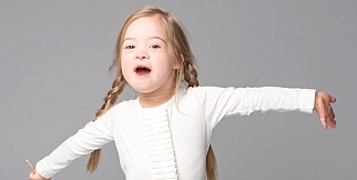 Daha Önce Bu Kadar Tatlı Bir Model Görmüş Müydünüz?