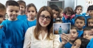 Büyüdüğü kreşte öğretmen oldu 