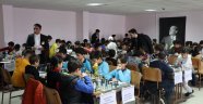 Minikler satranç turnuvası  başladı