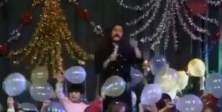 Mutluluğun rengi çocuktur...