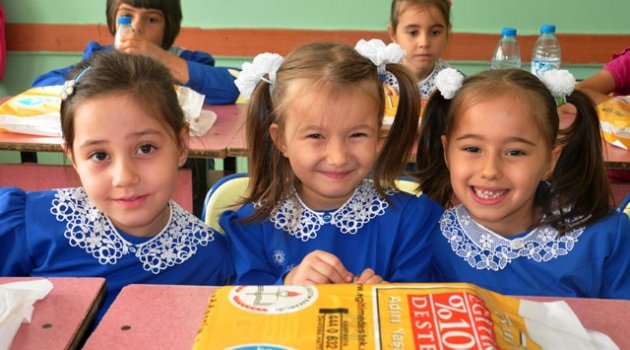 1 Milyon Çocuğun İlk Okul Heyecanı