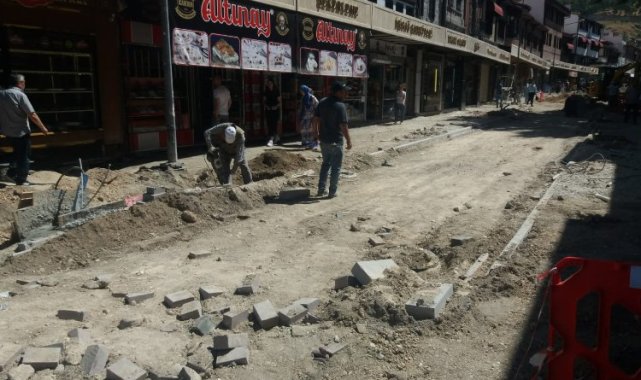 Afyon'da 'Millet' kapanıyor