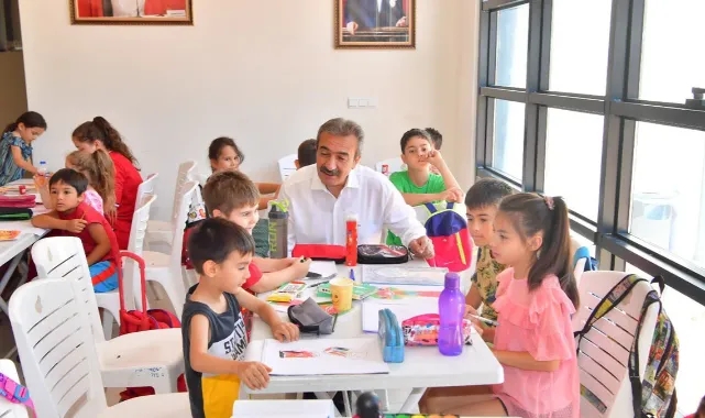 Çocuklar gülerse dünya güler