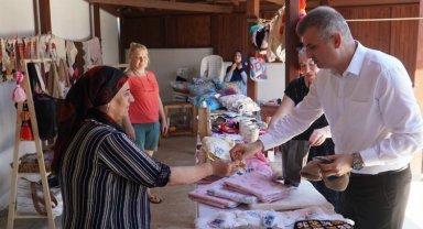 Gölcüklü kadınlardan el emeği pazarı