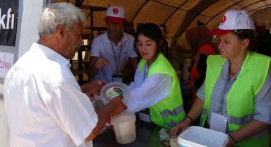 Hatay'a Nef Vakfı ile umut taşıyor