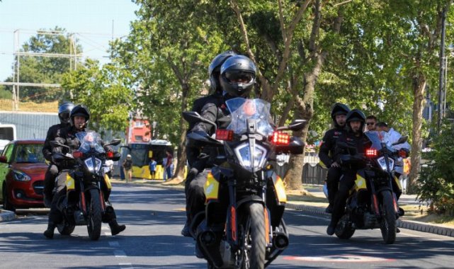 İETT'nin motorlu acil müdahale ekibi yollarda