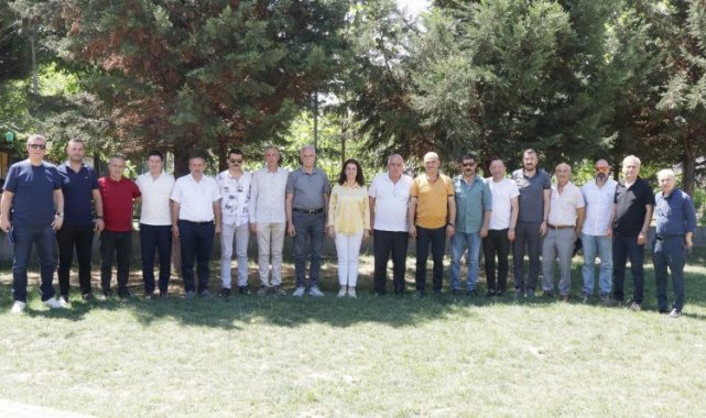 İzmit muhtarlarla istişareyi sürdürüyor