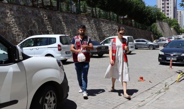 İzmit'in sıcak yemek uygulaması sürüyor