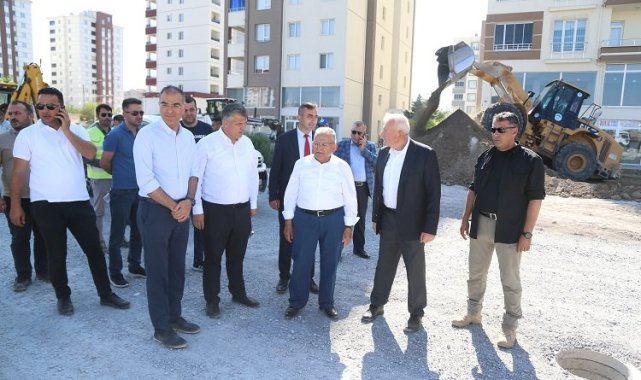 Kayseri Büyükşehir'de işler 'yol'unda