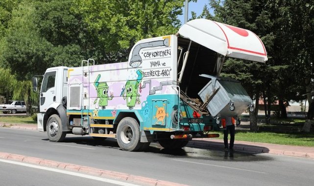 Kayseri Talas'ta konteynere parfümlü yıkama