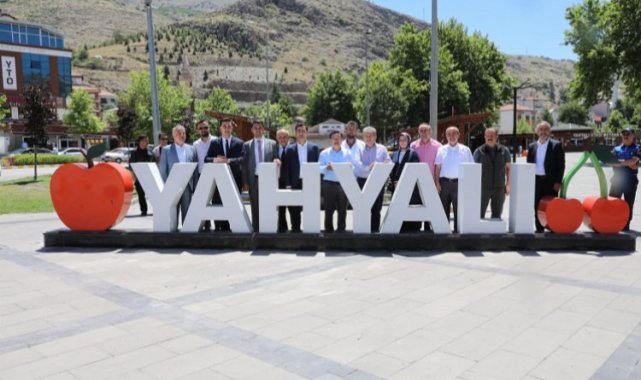 Kayseri Valisi Gökmen Çiçek Yahyalı'da