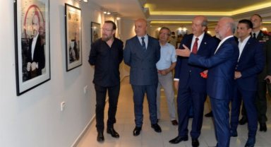 KKTC'de ödüllü akademisyenlerin eserleri sergileniyor