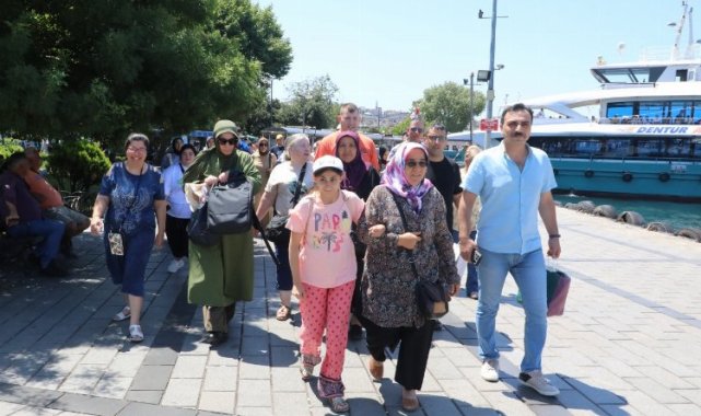 Kocaeli'de özel öğrencilerden İstanbul'a gezi