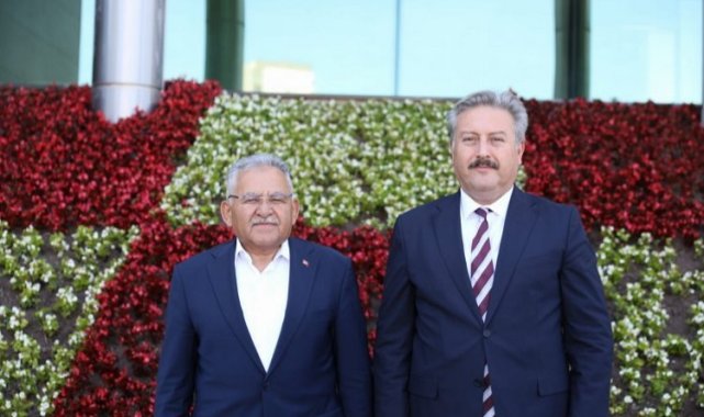 Memduh Büyükkılıç'tan Melikgazi'ye ziyaret