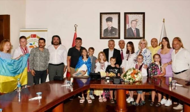 Ukraynalı yetim çocuklar, Antalya'da misafir ediliyor