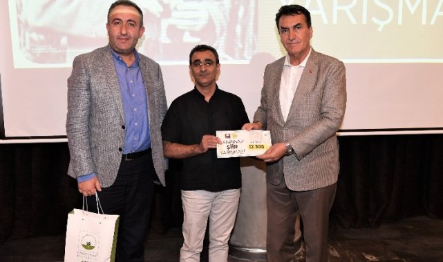 Yüzlerce eser katıldı, en güzel şiirler Bursa'dan çıktı