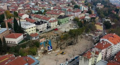 1326 Bursa'sı Hisar'da ortaya çıkıyor