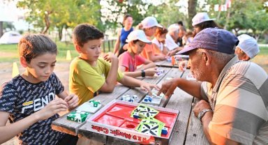 Antalya'da iki kuşak tabletten uzak yarıştı