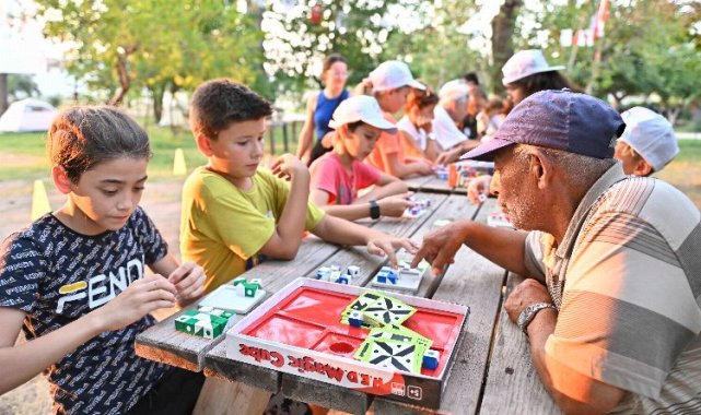 Antalya'da iki kuşak tabletten uzak yarıştı