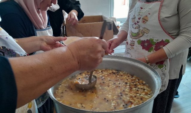 Bilecik'te aşureler birlik ve beraberlik için kaynadı