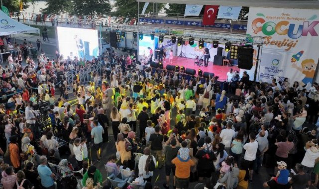 Bu şenlik çocukların