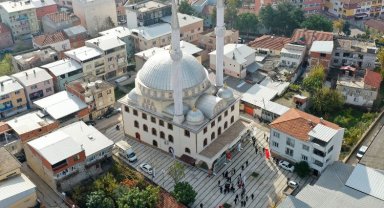 Bursa Osmangazi'de 20 yıldır çözülemeyen sorun! 300 bin vatandaşın yolu kapalı