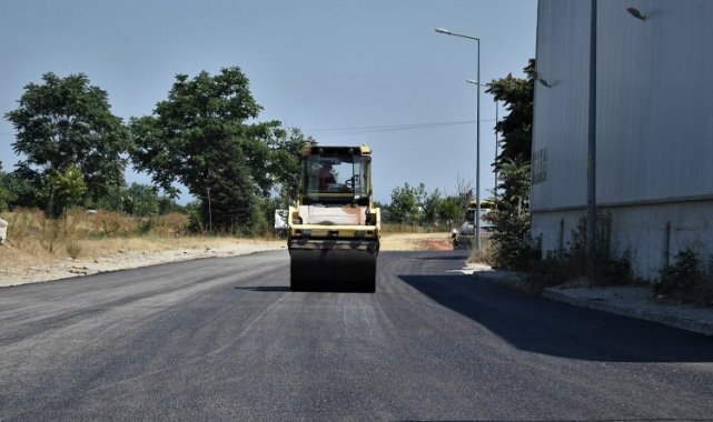 Bursa Osmangazi'de asfalt çalışmaları hız kesmiyor