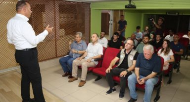 Bursa'da Osmangazili yetiştiricilere 'sürü yönetimi' sertifikası