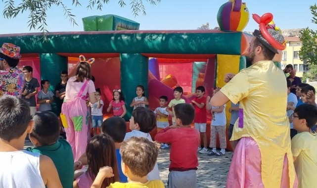 Çocuklar için şenlik düzenlendi
