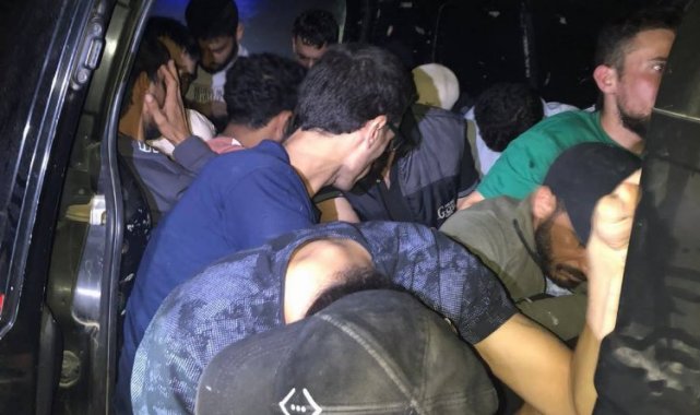 Edirne'de 22 Suriyeli yakalandı