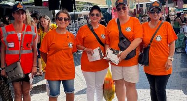 İzmir Foça'da mahalle afet gönüllülerinden farkındalık