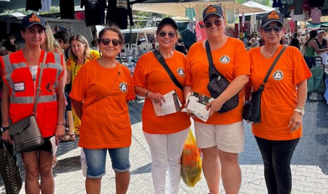 İzmir Foça'da mahalle afet gönüllülerinden farkındalık