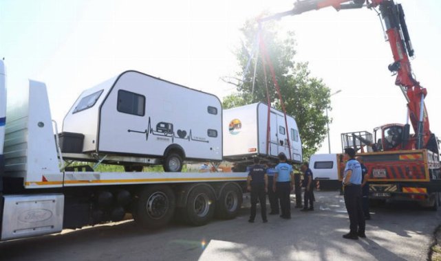 Karavan çekiciler iş başında! Bedava tatile belediyeden geçit yok
