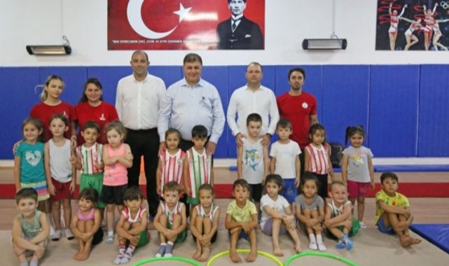 Karşıyaka'da geleceğin jimnastikçileri yetişiyor