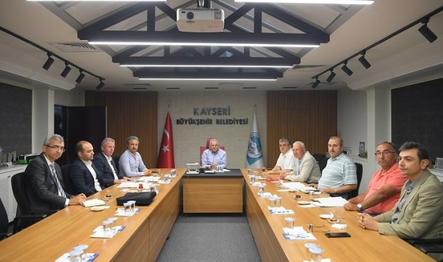 Kayseri Büyükşehir'den 'ulaşım' zirvesi