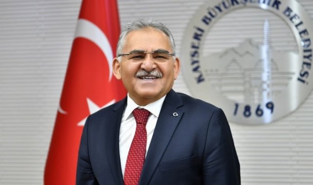Kayseri Büyükşehir'den Zafer Kupası