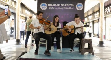 Kayseri Melikgazi'de sokak konserleri başladı
