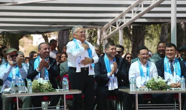 Kayseri protokolü Dadaloğlu Şenlikleri'ne katıldı
