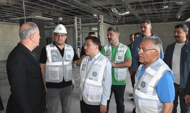 Kayseri protokolünden havaalanı mesaisi