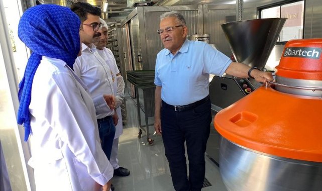 Kayseri'de mobil ekmek fırını devrede