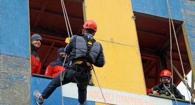 Kocaeli İtfaiyesi tam bir meslek okulu gibi...