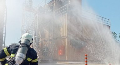 Kocaeli İtfaiyesi'nden Ford Otosan'a müdahale eğitimi