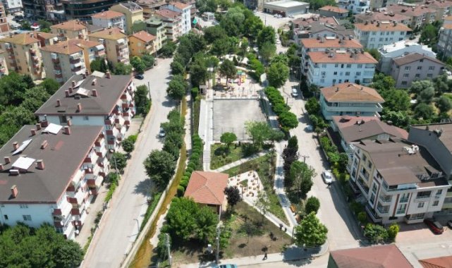 Körfez Yarımca Meydanında sona doğru