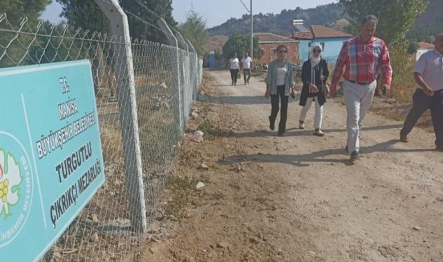 Manisa Turgutlu'da mezarlıklara güven geldi