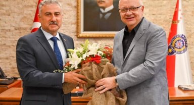 Manisa'ya atanan yeni Emniyet Müdürü'ne Başkan Ergün'den ziyaret