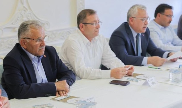 Memduh Büyükkılıç ORAN toplantısında
