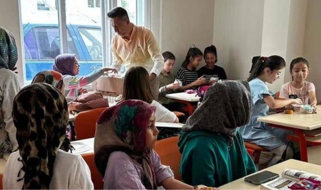 Minik gönüllülere ziyaret
