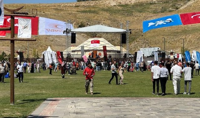 Nevşehir Belediyesi'ne Ahlat'ta tanıtım