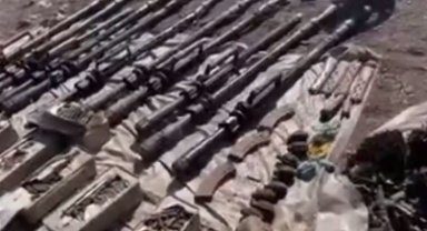 Pençe Kilit'te terör örgütüne ait çok sayıda silah ele geçirildi