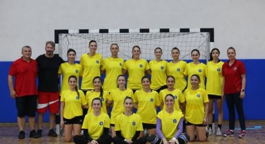 Poyrazın Kızları ilk maçına Eskişehir'de çıkıyor